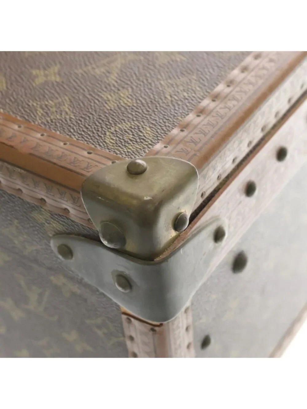 Louis Vuitton Monogram Visten 55 Brown Trunk Suitcase Vintage